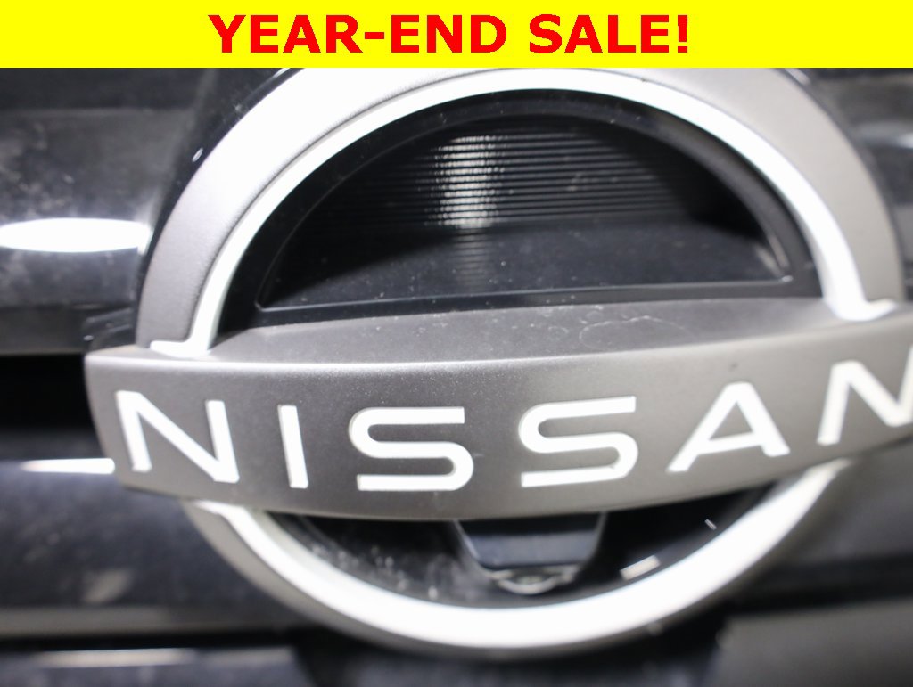 Used 2023 Nissan Armada Platinum w/ Captain's Chairs Package image 59