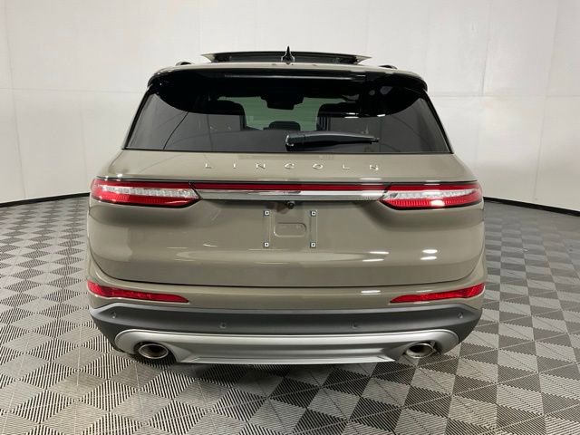 Used 2025 Lincoln Corsair Reserve AWD/4WD image 6