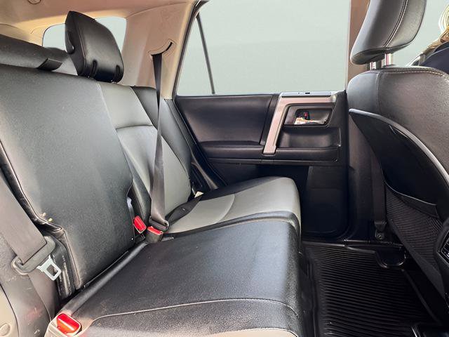 Used 2018 Toyota 4Runner SR5 Premium image 13