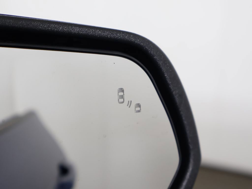 Used 2024 Ford Mustang GT Premium image 36