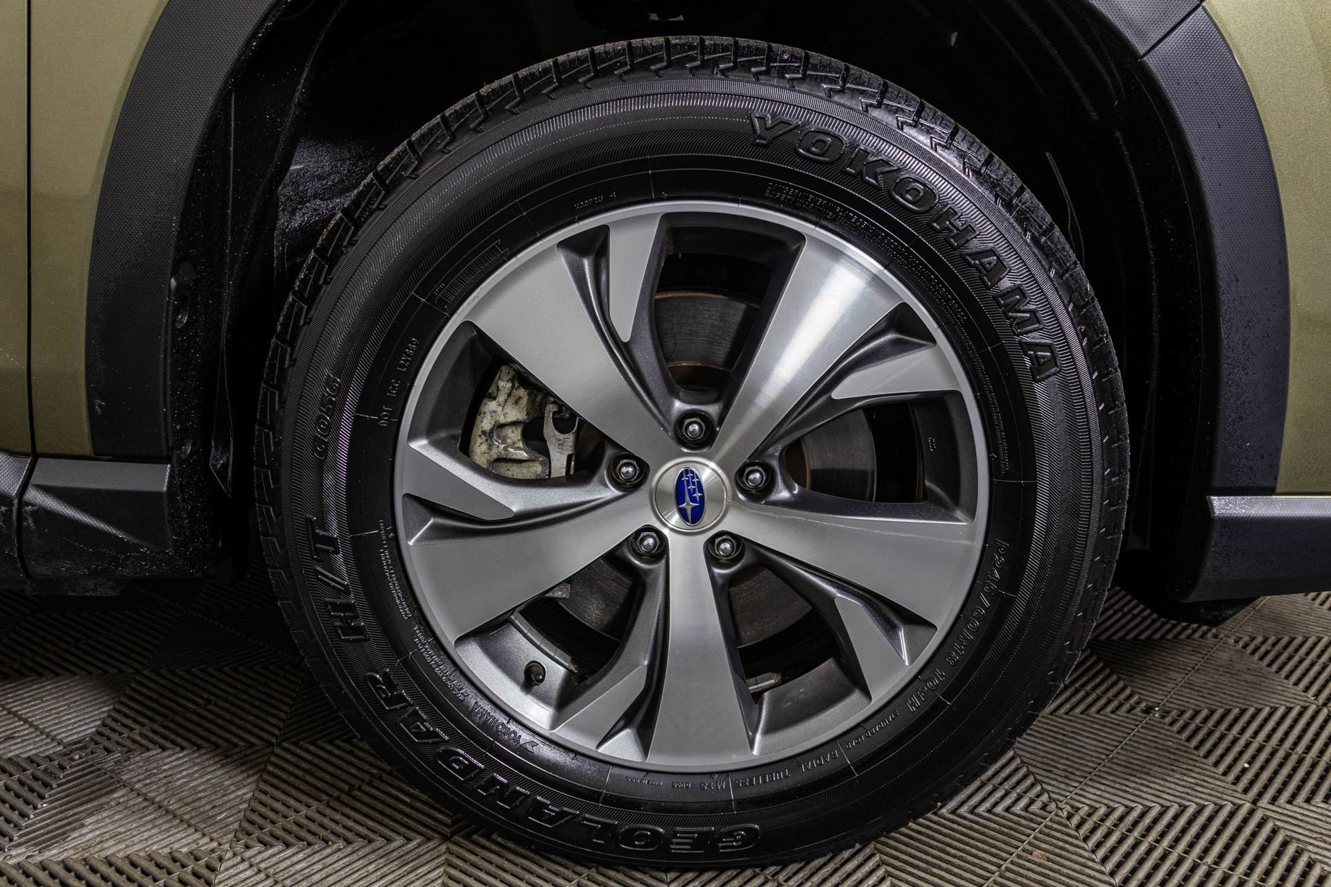 Used 2022 Subaru Ascent Premium w/ Convenience Package image 53