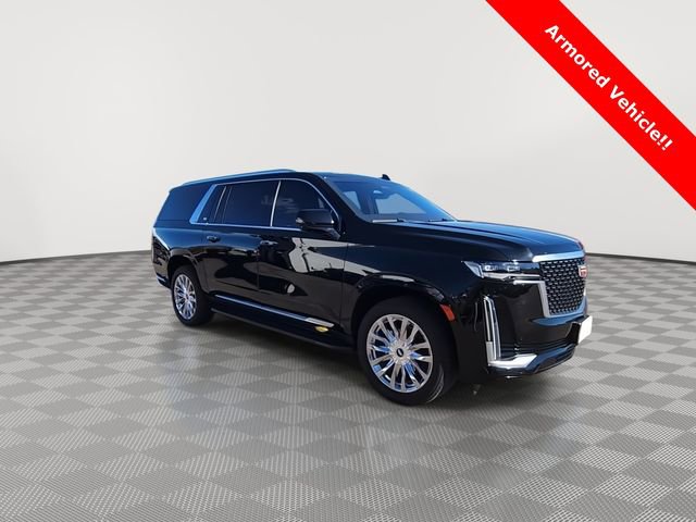 Used 2023 Cadillac Escalade ESV Premium Luxury w/ Performance Package AWD/4WD image 2