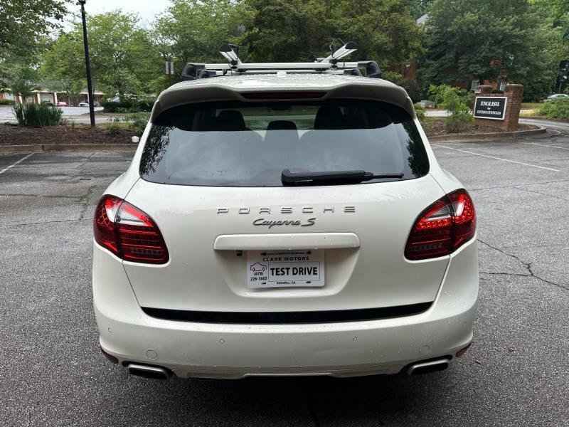 Used 2011 Porsche Cayenne S AWD/4WD image 8