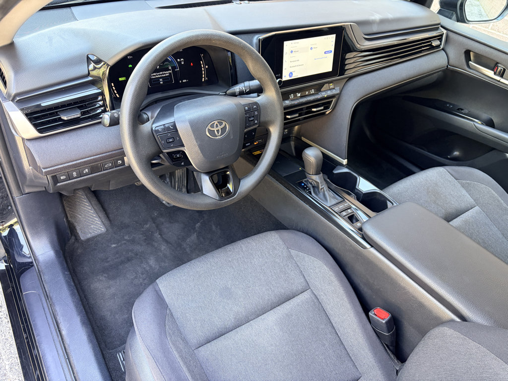 Used 2025 Toyota Camry LE FWD image 12