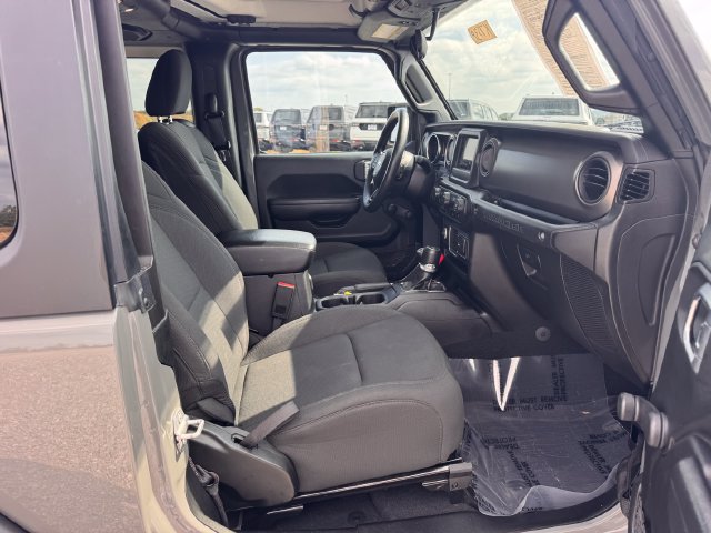 Used 2022 Jeep Wrangler Sport AWD/4WD image 22