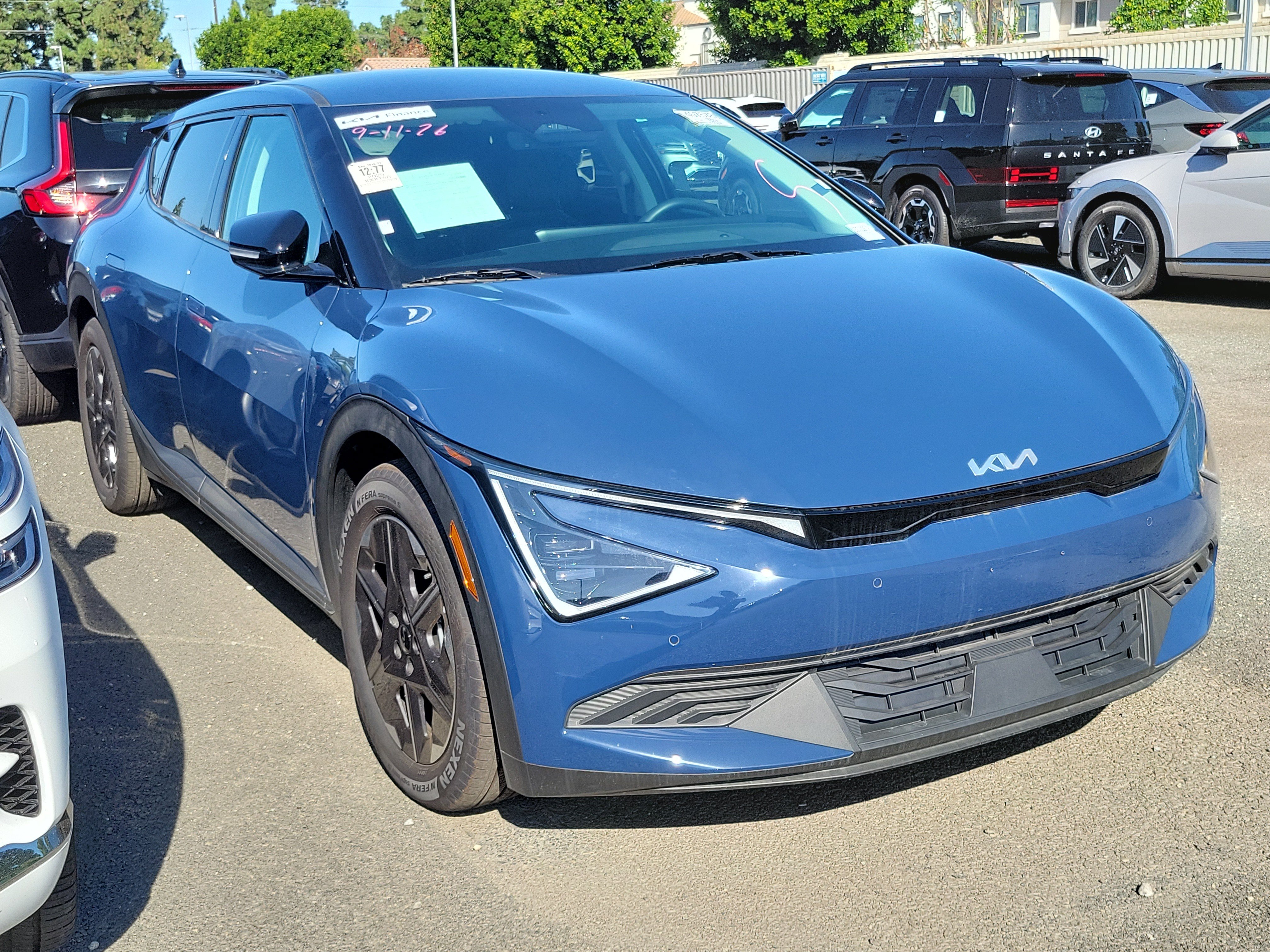 Used 2025 Kia EV6 Light RWD image 3