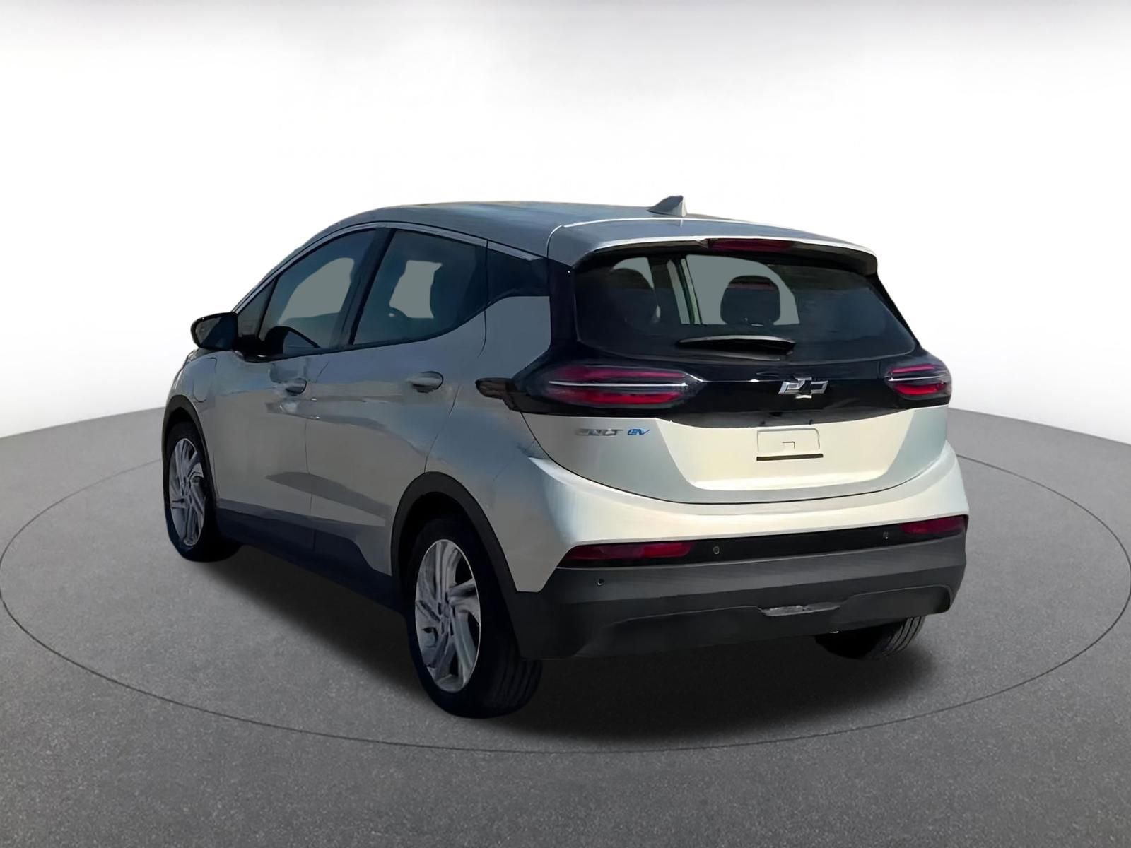 Used 2023 Chevrolet Bolt LT w/ Driver Confidence Package image 11