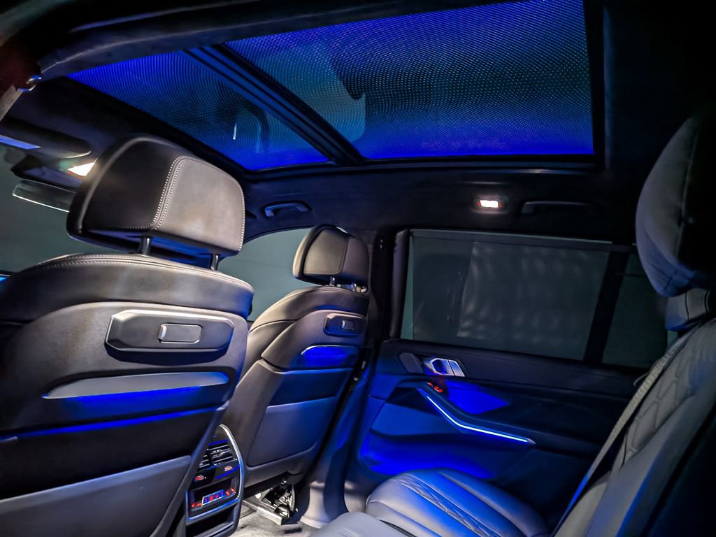 Certified 2025 BMW X7 M60i w/ Executive Package image 13