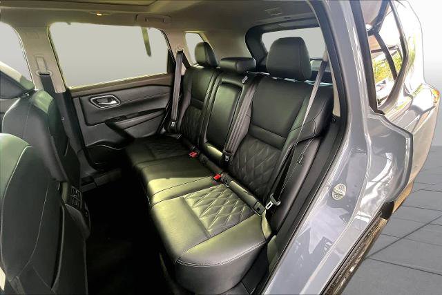 Certified 2023 Nissan Rogue Platinum w/ Platinum Premium Package FWD image 20