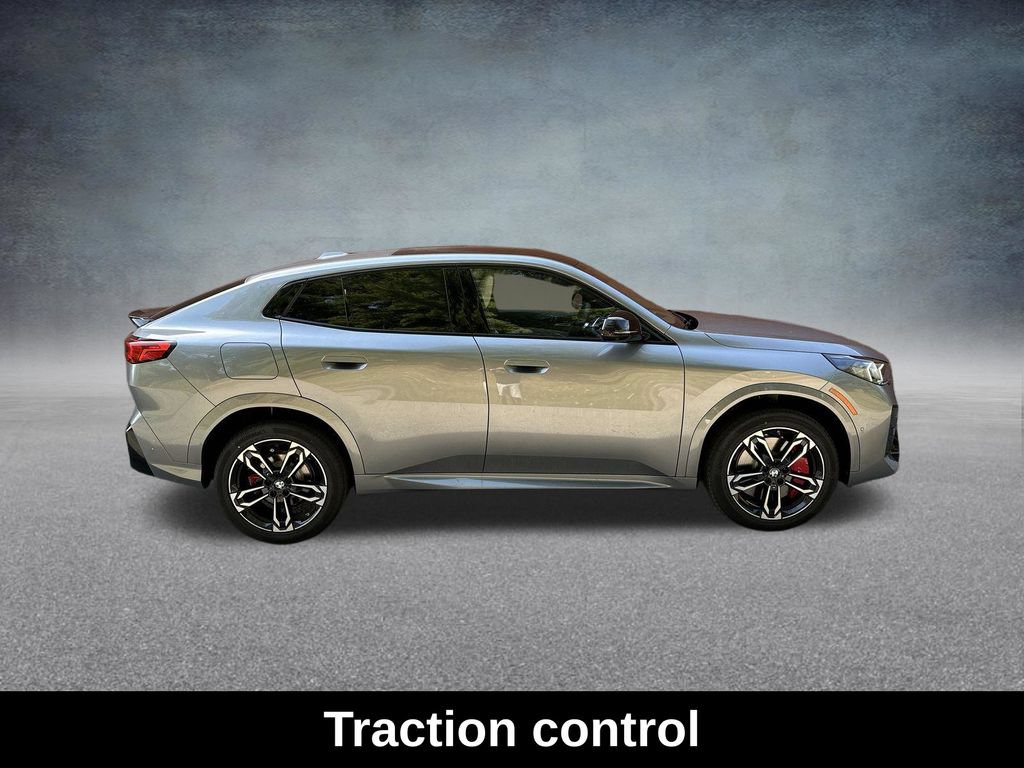 Used 2026 BMW X2 xDrive28i AWD/4WD image 11