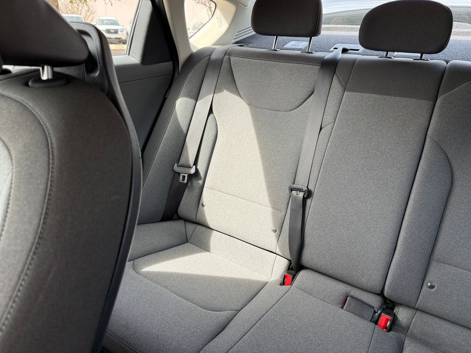 Used 2025 Kia K4 LXS image 41