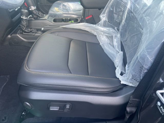 New 2025 Jeep Gladiator Sport image 6