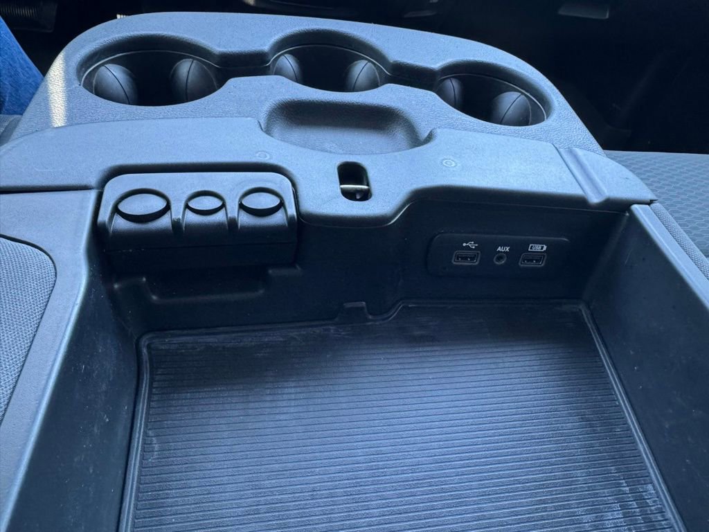 Used 2019 RAM 1500 Classic SLT image 25