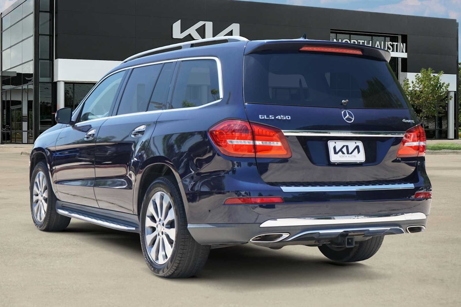 Used 2017 Mercedes-Benz GLS 450 4MATIC w/ Premium Package image 5