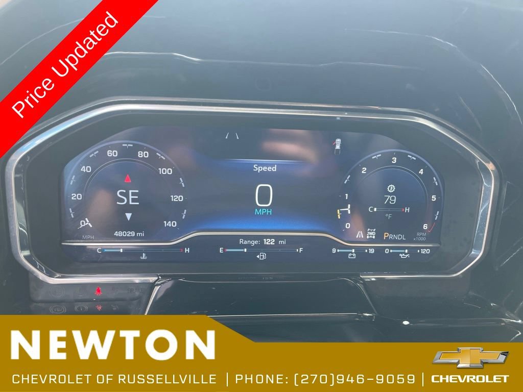 Used 2024 Chevrolet Silverado 1500 LT AWD/4WD image 17