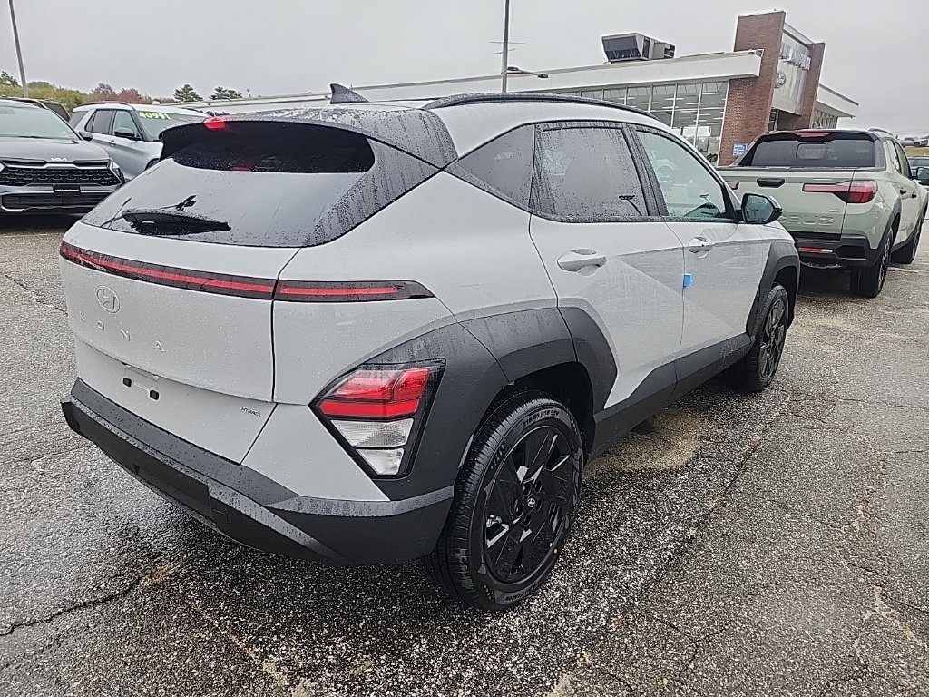 New 2027 Hyundai Kona SEL Sport AWD/4WD image 7