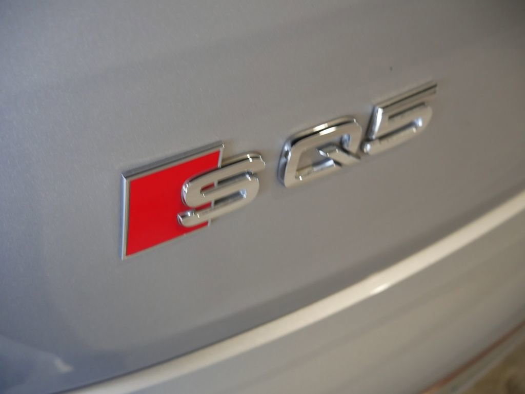 Certified 2023 Audi SQ5 Premium Plus w/ Premium Plus Package AWD/4WD image 9
