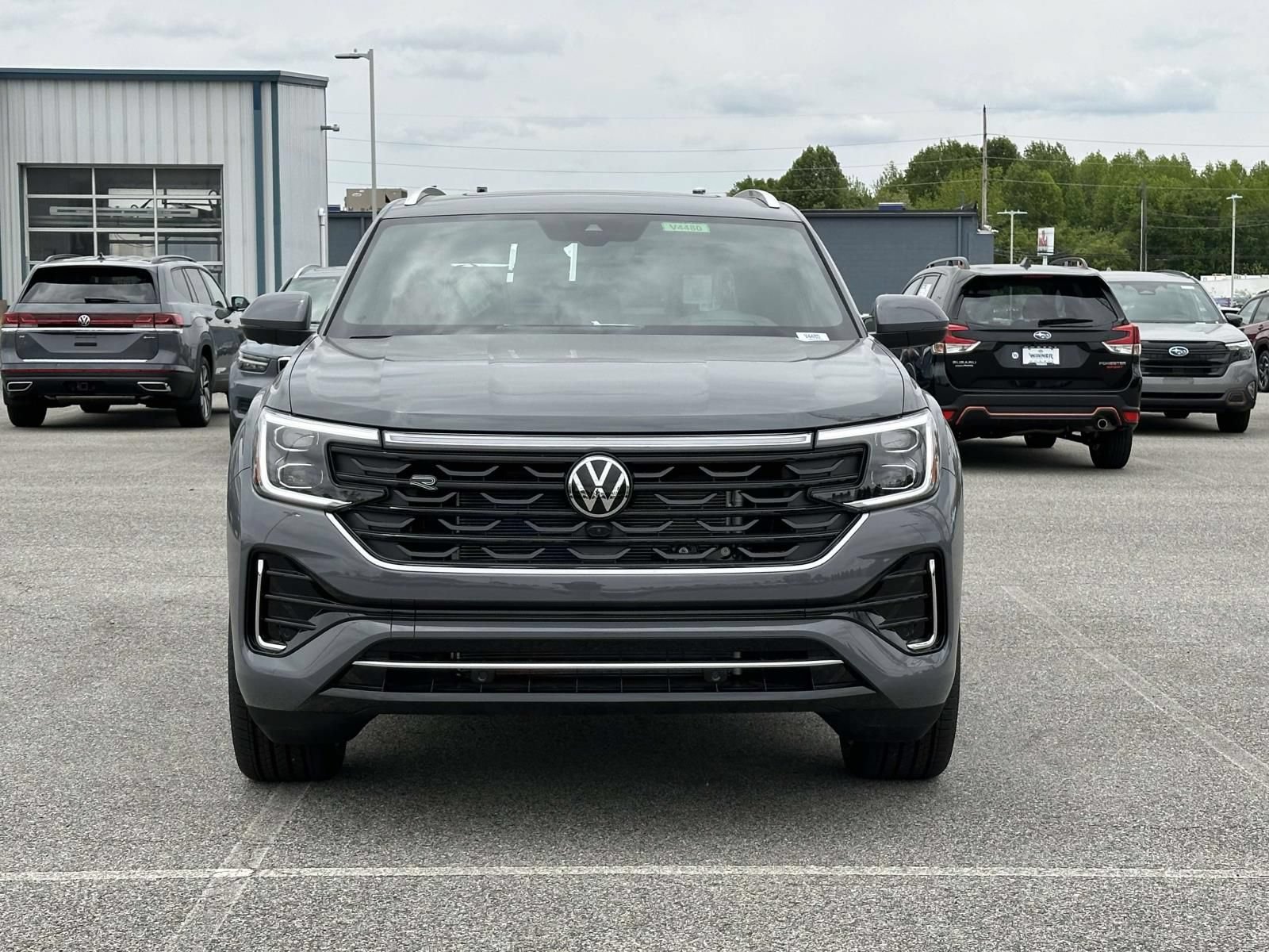 New 2026 Volkswagen Atlas Cross Sport SEL Premium R-Line AWD/4WD image 9