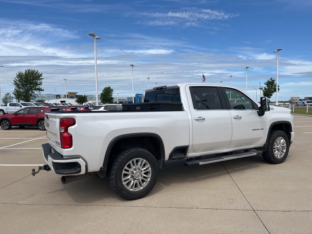 Used 2023 Chevrolet Silverado 2500 High Country w/ Safety Package II AWD/4WD image 5