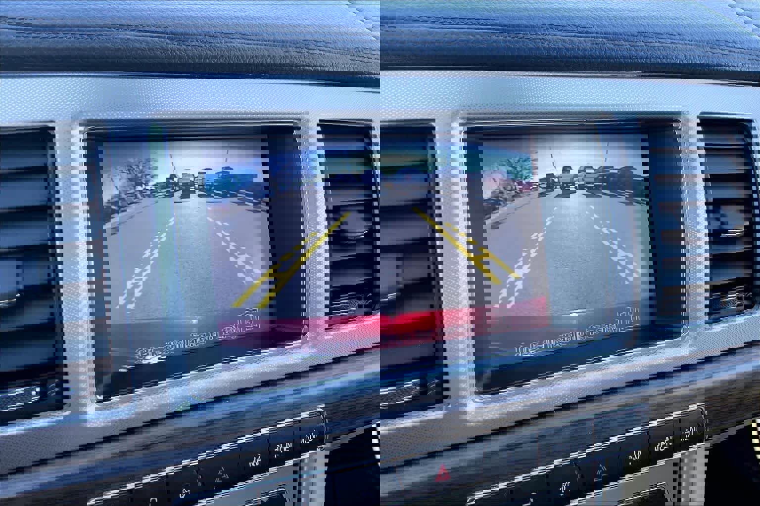 Used 2013 Jaguar XF 3.0 image 26