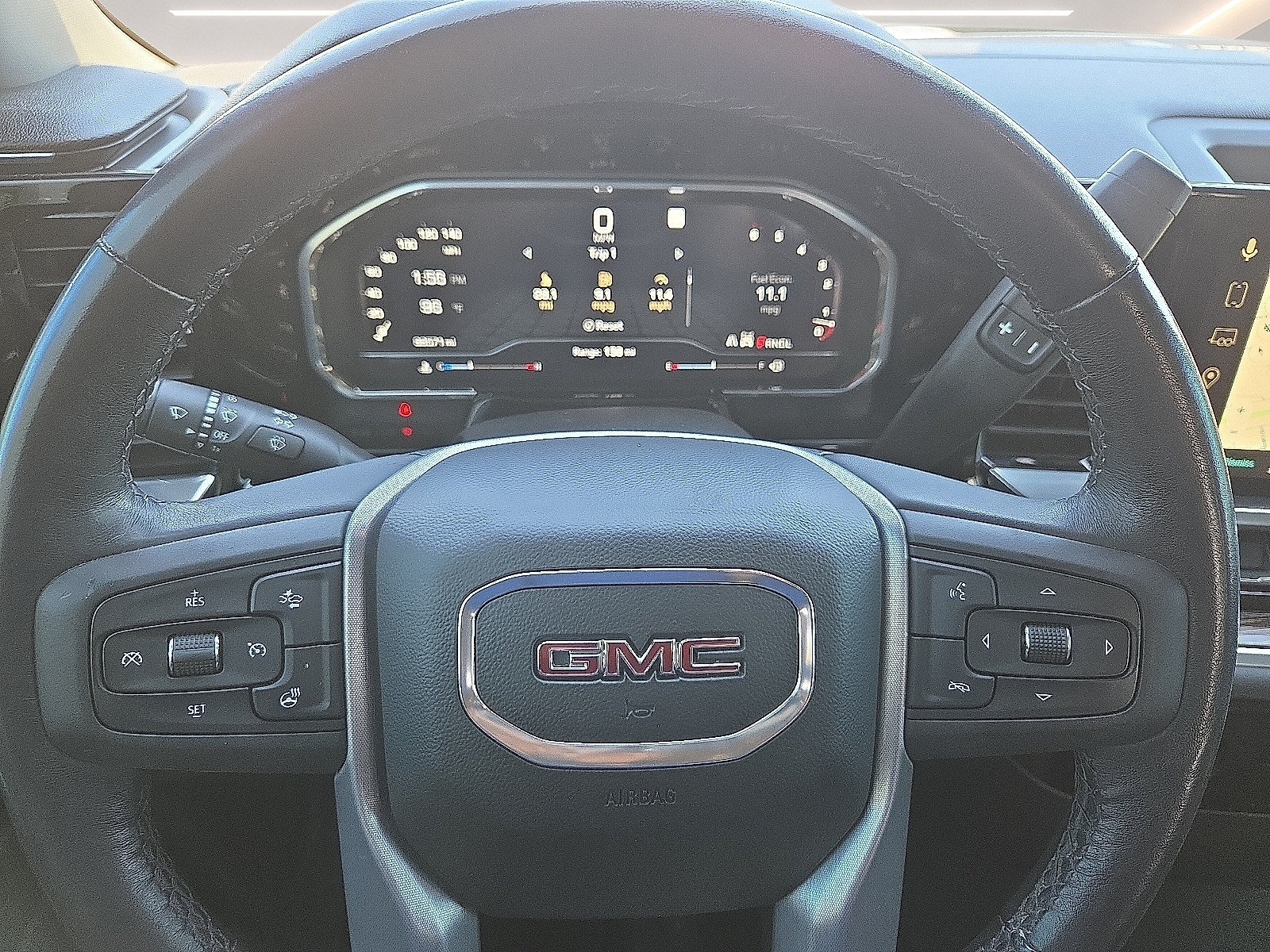 Certified 2022 GMC Sierra 1500 Elevation w/ X31 Off-Road Package AWD/4WD image 4