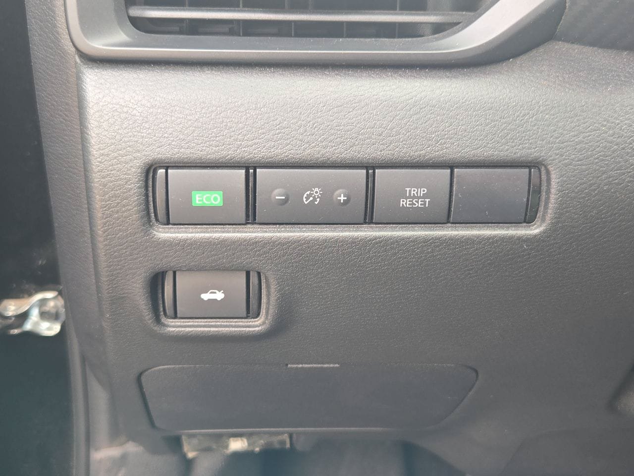 Used 2024 Nissan Sentra S FWD image 21