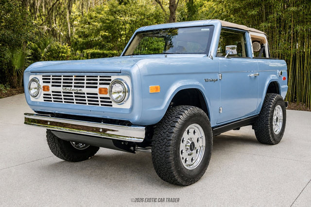 Used 2025 Ford Bronco Badlands AWD/4WD image 14