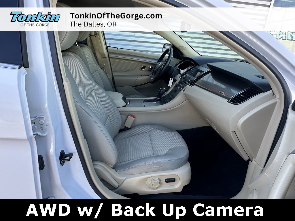 Used 2017 Ford Taurus SEL image 21