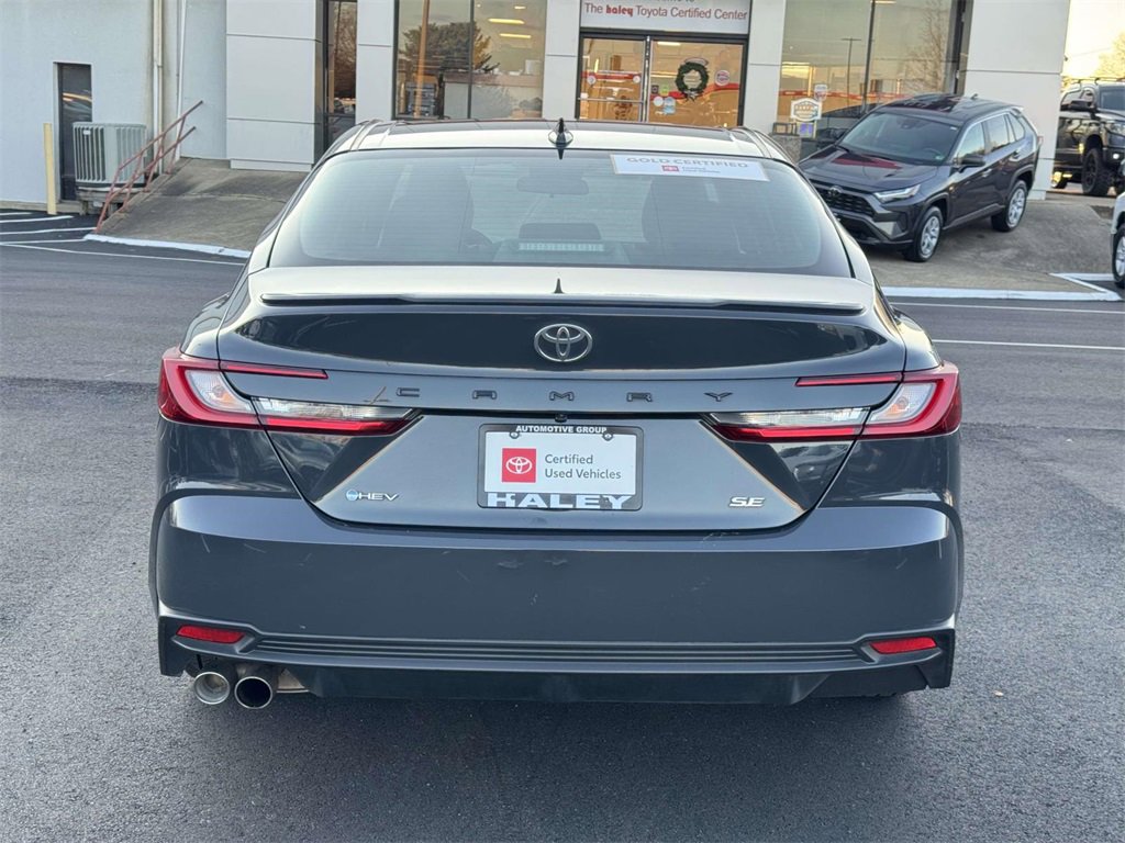 Used 2025 Toyota Camry SE image 22