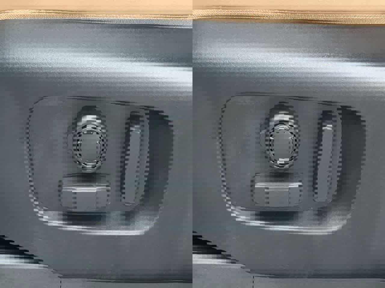 Used 2025 Land Rover Discovery Dynamic SE image 18