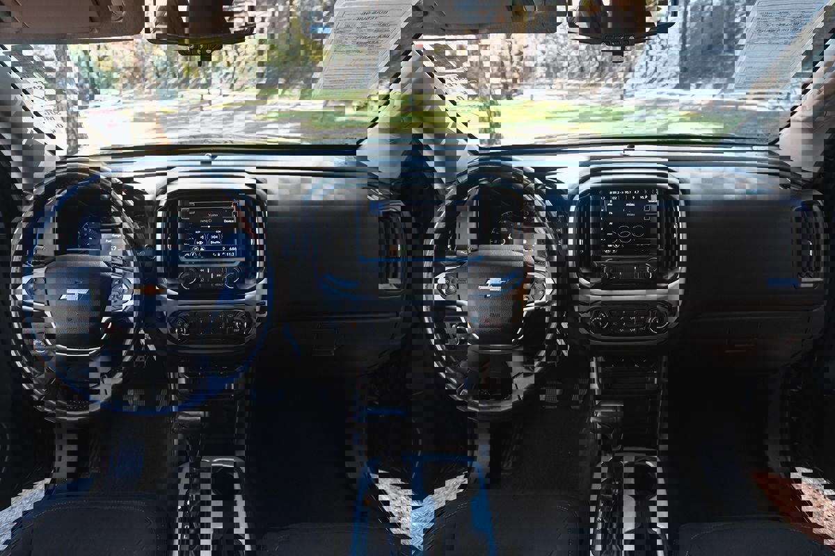 Used 2019 Chevrolet Colorado LT image 24