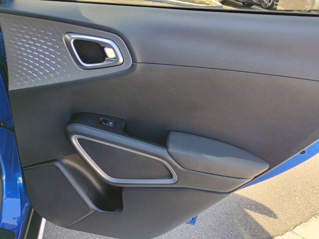 Used 2022 Kia Soul X-Line image 18