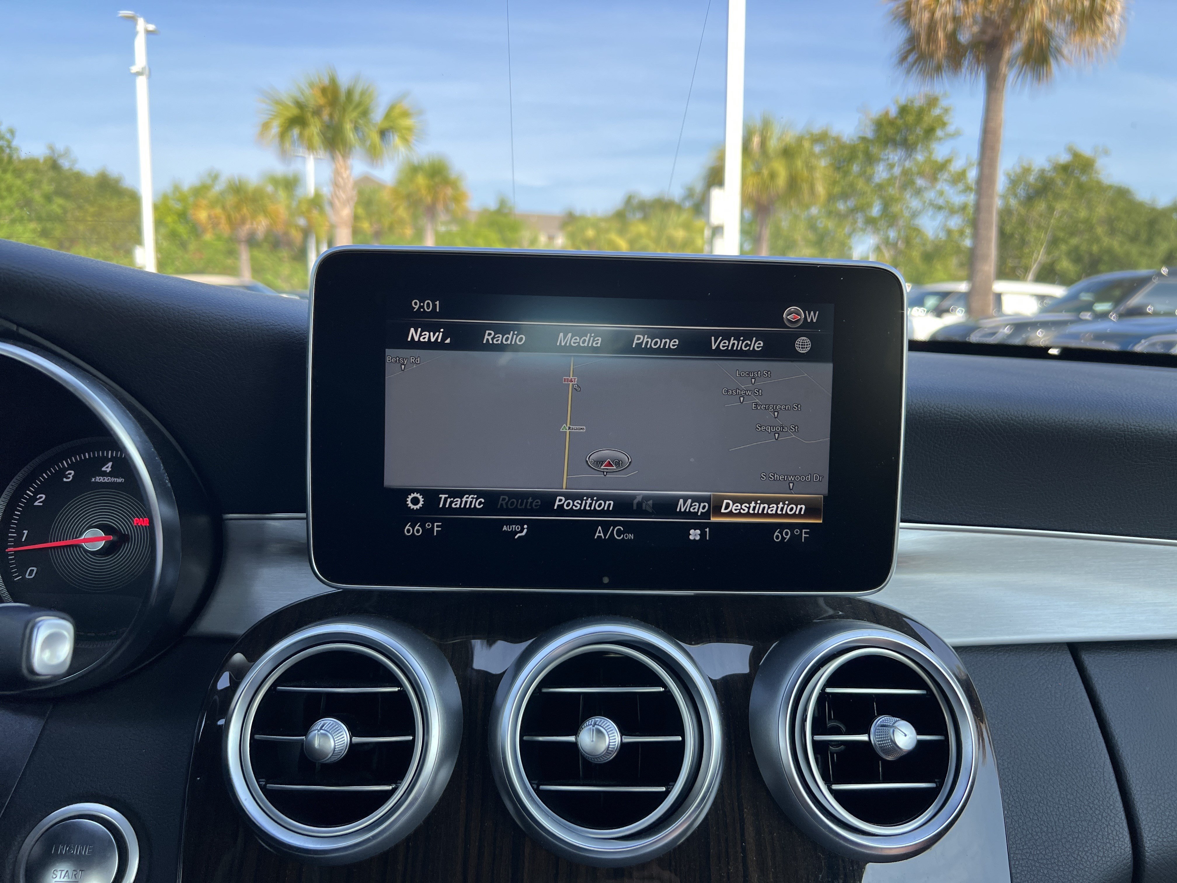 Used 2018 Mercedes-Benz C 300 4MATIC Cabriolet image 24