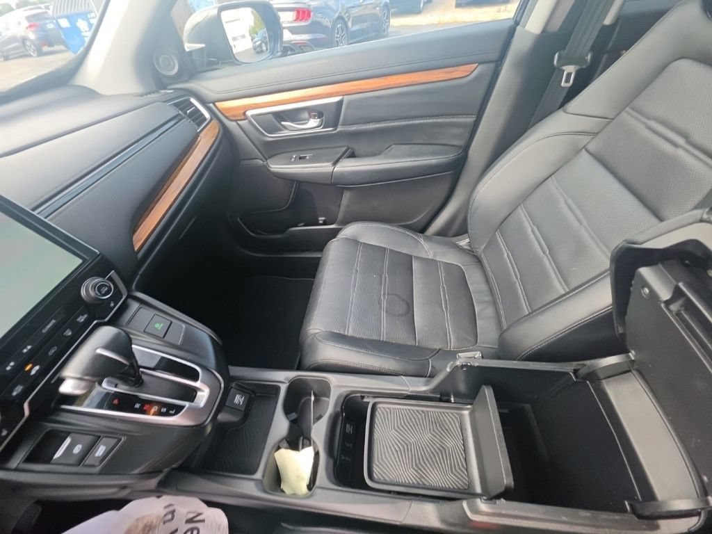 Used 2019 Honda CR-V Touring image 24