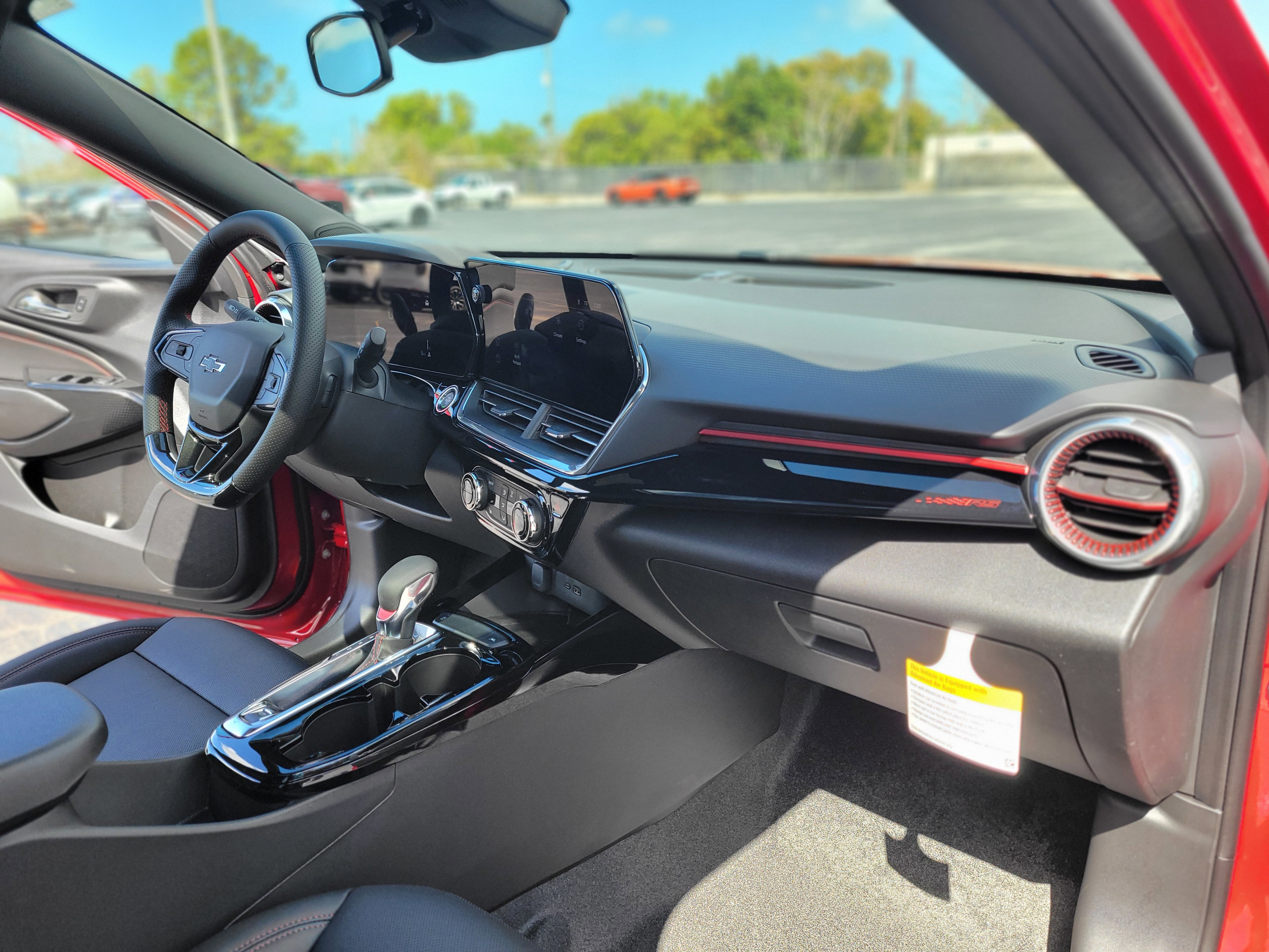 New 2026 Chevrolet Trax RS w/ Sunroof Package image 29