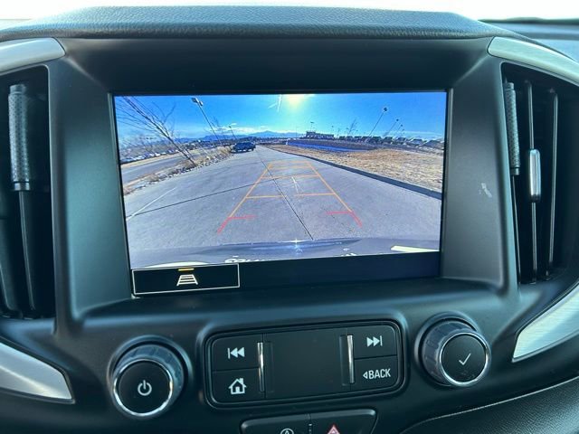 Used 2024 GMC Terrain SLT image 18