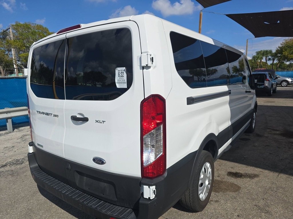 Used 2023 Ford Transit 350 XLT image 3