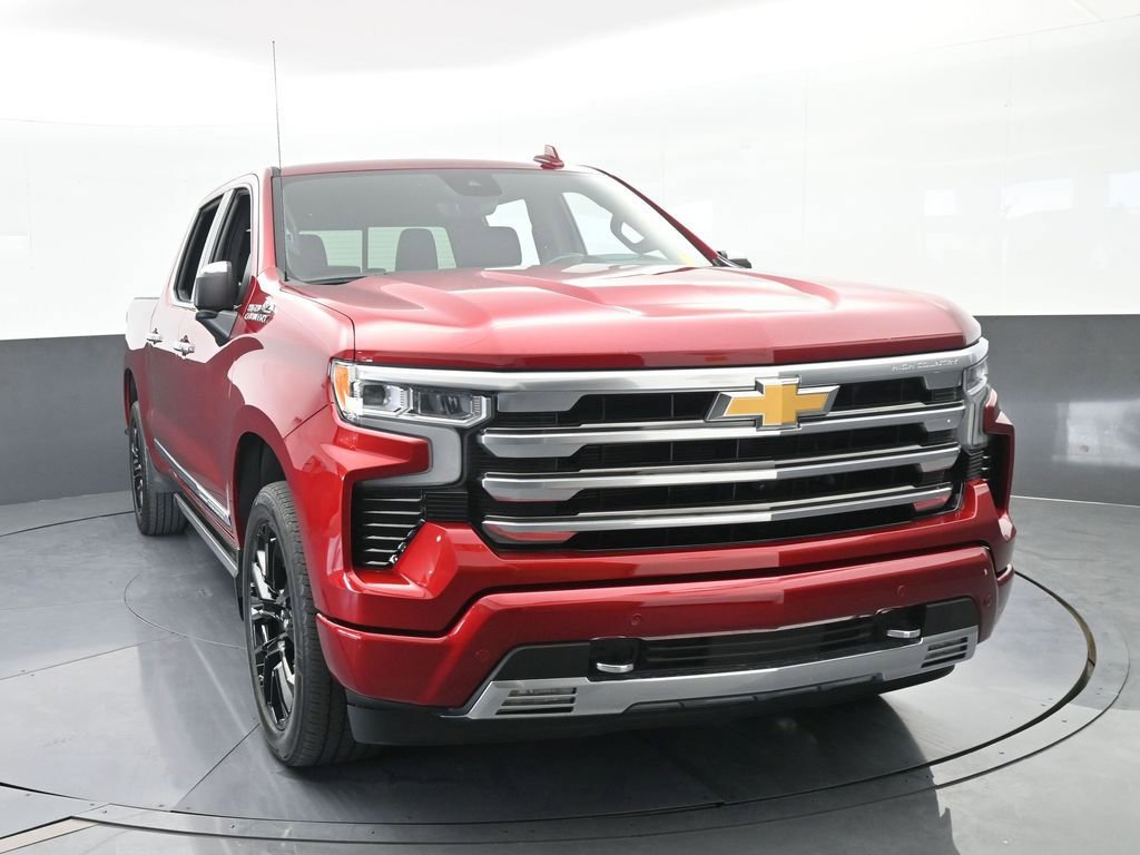 Used 2024 Chevrolet Silverado 1500 High Country w/ Technology Package RWD image 9