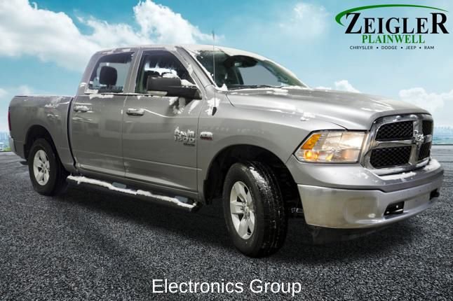 Used 2022 RAM 1500 Classic SLT w/ Electronics Convenience Group image 4