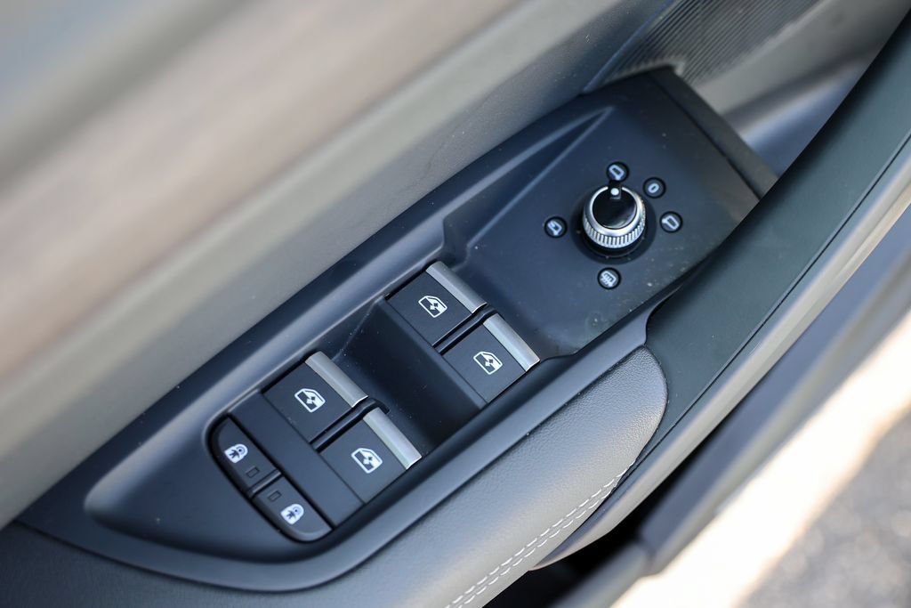 Used 2024 Audi Q5 2.0T Premium Plus AWD/4WD image 26