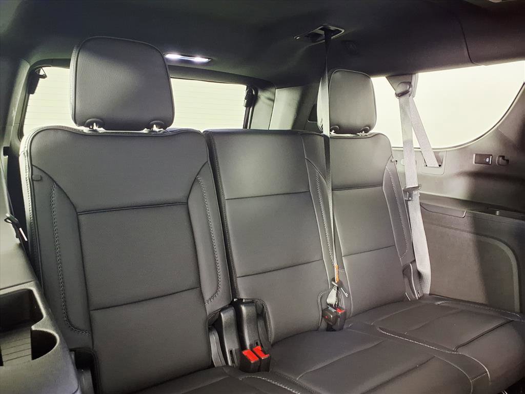 Used 2023 GMC Yukon XL Denali w/ Denali Reserve Package image 14