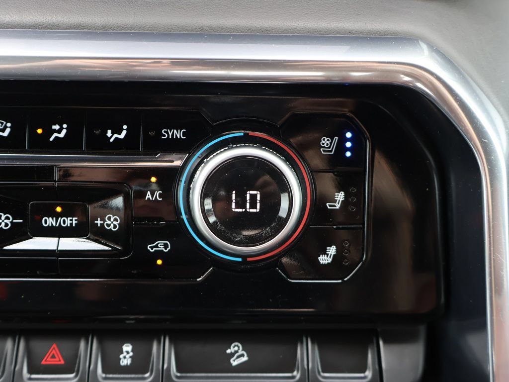 Used 2024 GMC Sierra 2500 Denali Ultimate w/ LPO, GMC Protection Package AWD/4WD image 51
