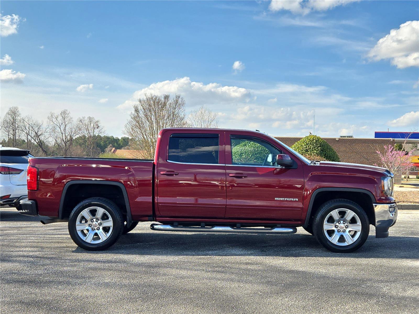 Used 2016 GMC Sierra 1500 SLE w/ SLE Value Package image 6