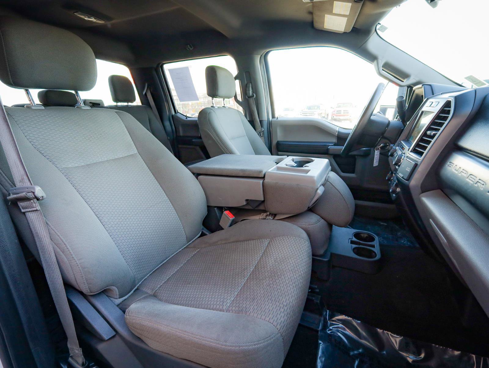 Used 2019 Ford F250 XLT w/ XLT Value Package image 23