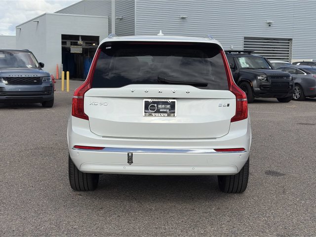 Used 2023 Volvo XC90 B6 Plus w/ Protection Package Premier AWD/4WD image 7