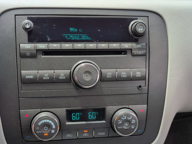 Used 2011 Buick Lucerne CXL w/ Driver Confidence Package FWD image 15