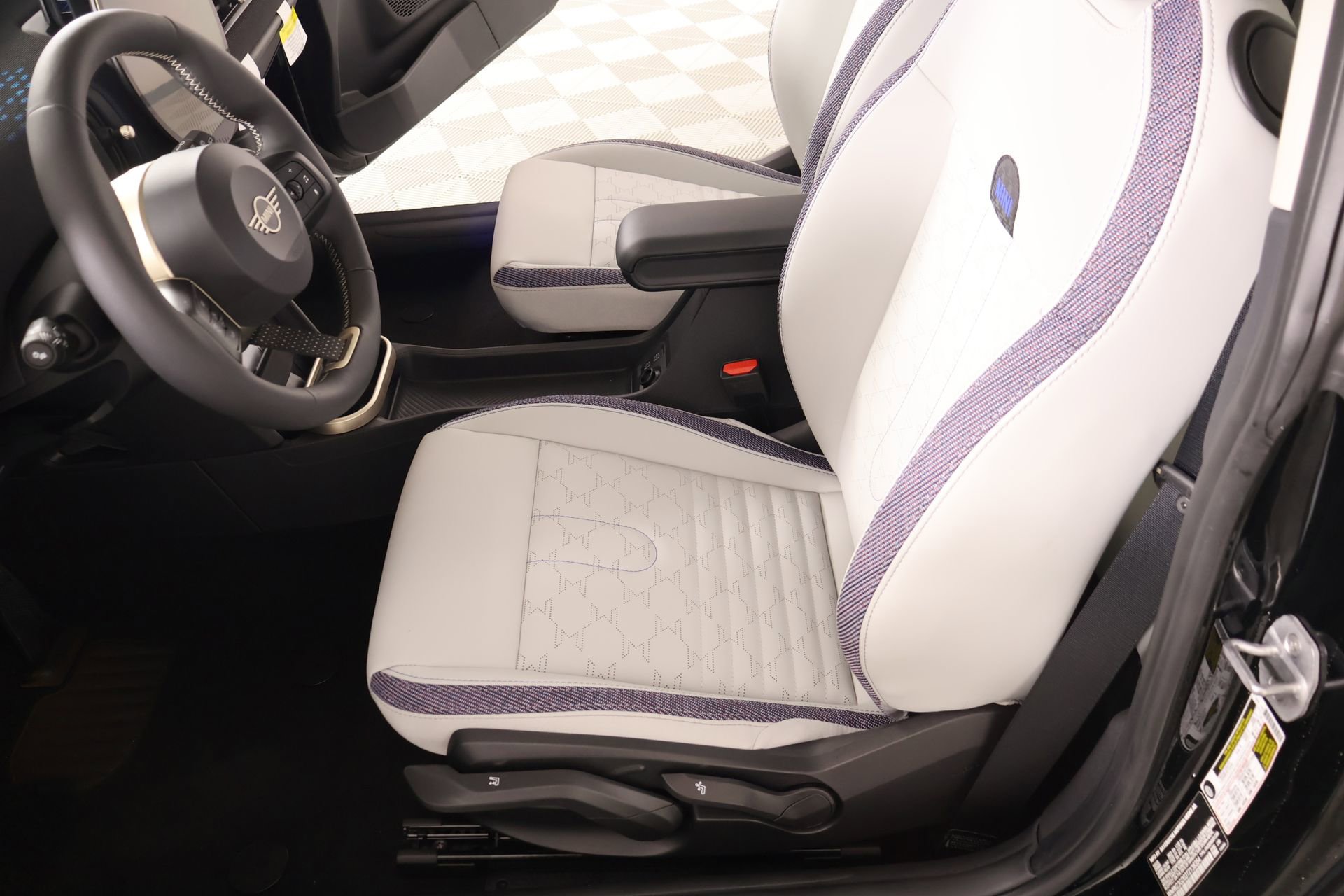 New 2026 MINI Cooper S FWD image 9