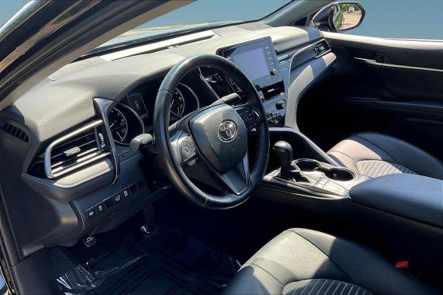 Used 2024 Toyota Camry SE w/ Convenience Package FWD image 17