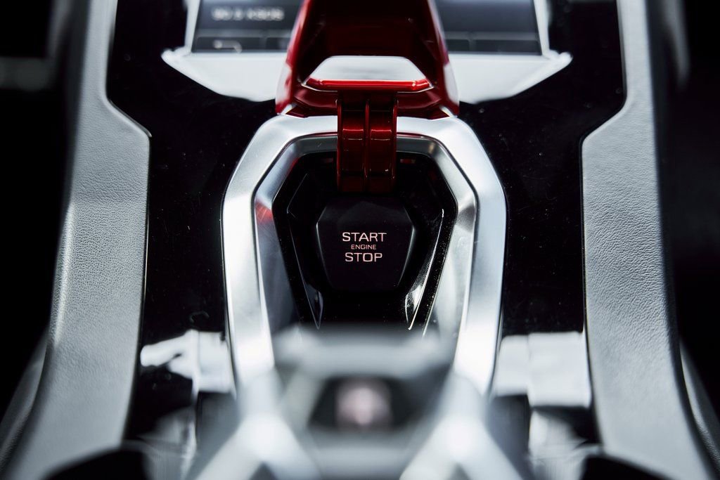 Used 2020 Lamborghini Huracan EVO image 58