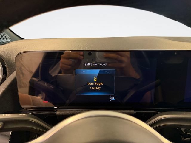 Certified 2022 Mercedes-Benz GLA 250 4MATIC image 24